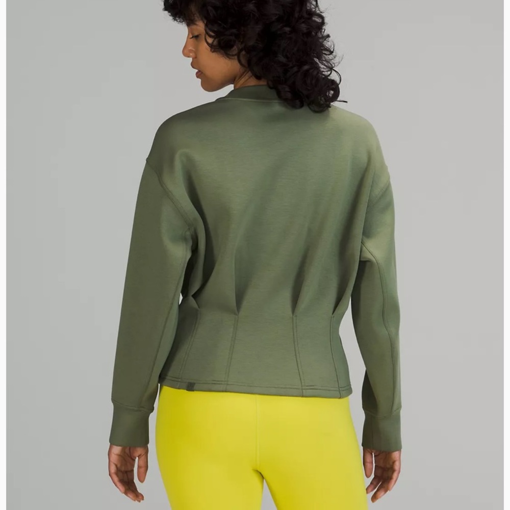 💚LULULEMON GATHERED WAIST CREW PULLOVER-GREEN TWILL-12💚 - Picture 2 of 16